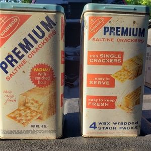 2-Vintage Rare 1969 Nabisco Premium Saltine Crackers Tin (14 oz) 1969